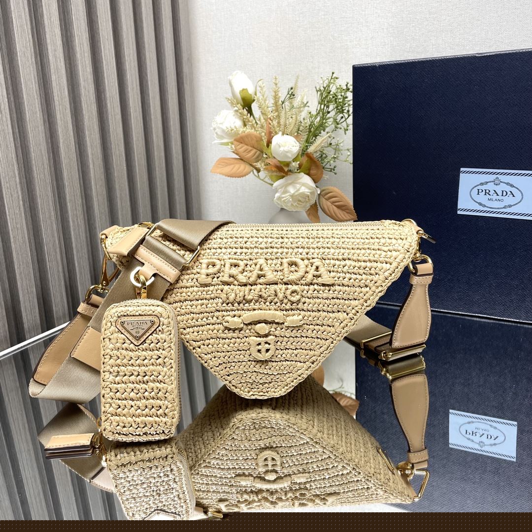 Pra*a satchel bags